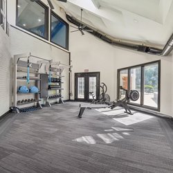 gym at Avondale Village located in Decatur, GA