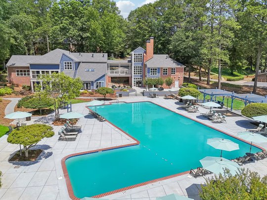pool at Avondale Village located in Decatur, GA